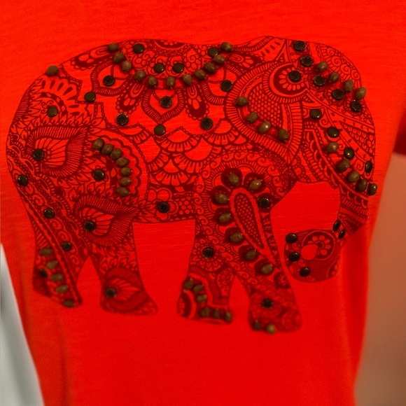 Top/ Shirt Elephant Pattern with Beads NEW - Picture 5 of 5